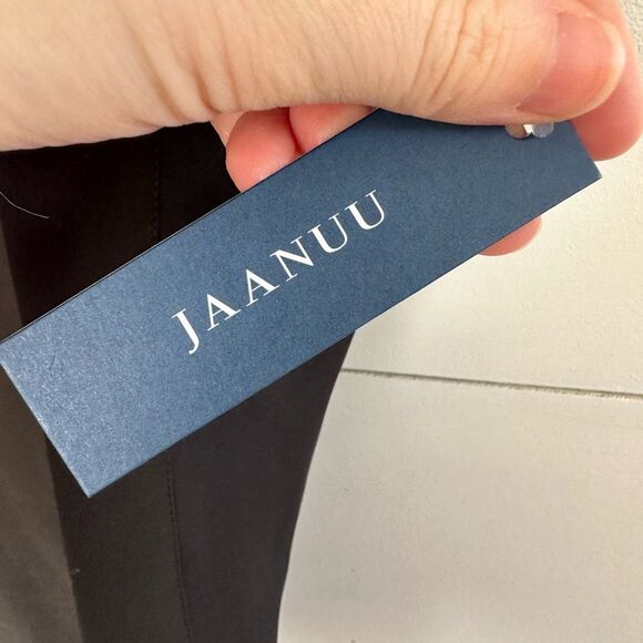 Jaanuu Women’s Plus Size 3X Black Performance V Neck Scrub Top New NWT - Picture 4 of 7